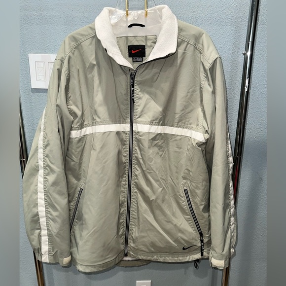 Nike Other - Vtg Retro NIKE Fleece Lined Colorblock Jacket Beige/White Men's Sz Medium